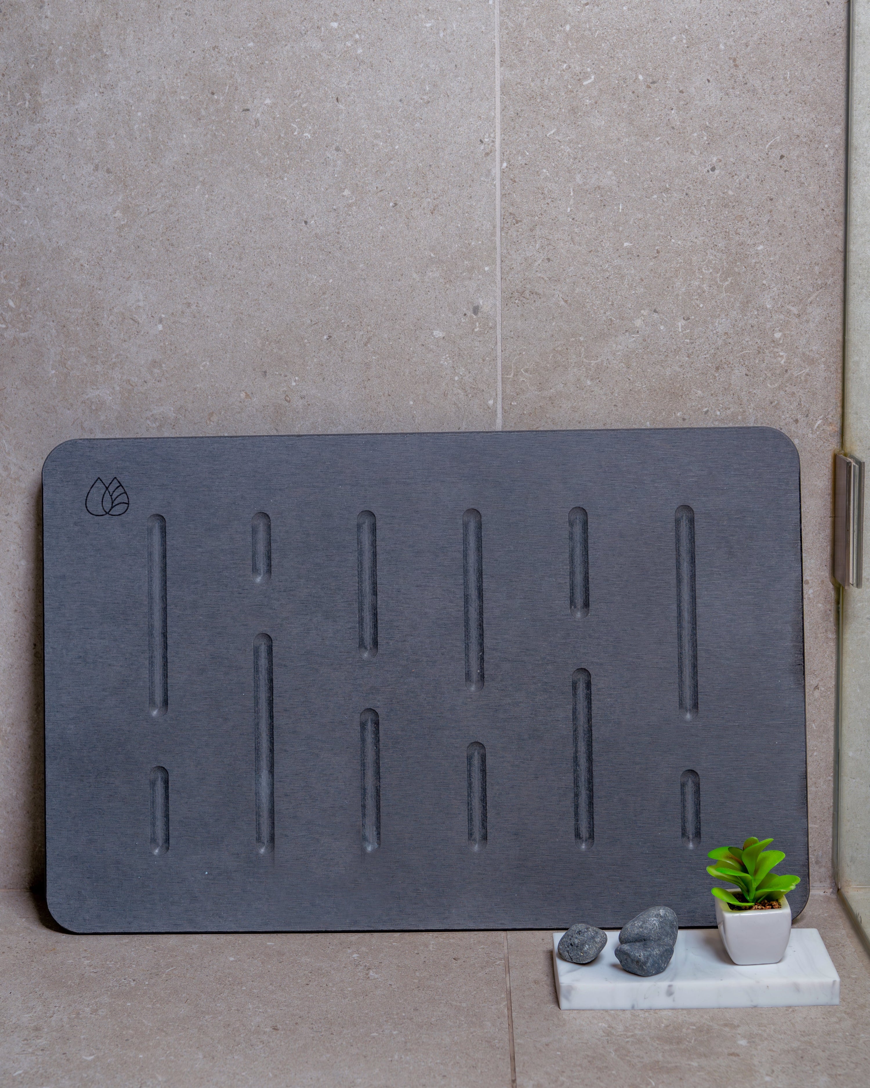 Stone Bath Mat | Rainfall