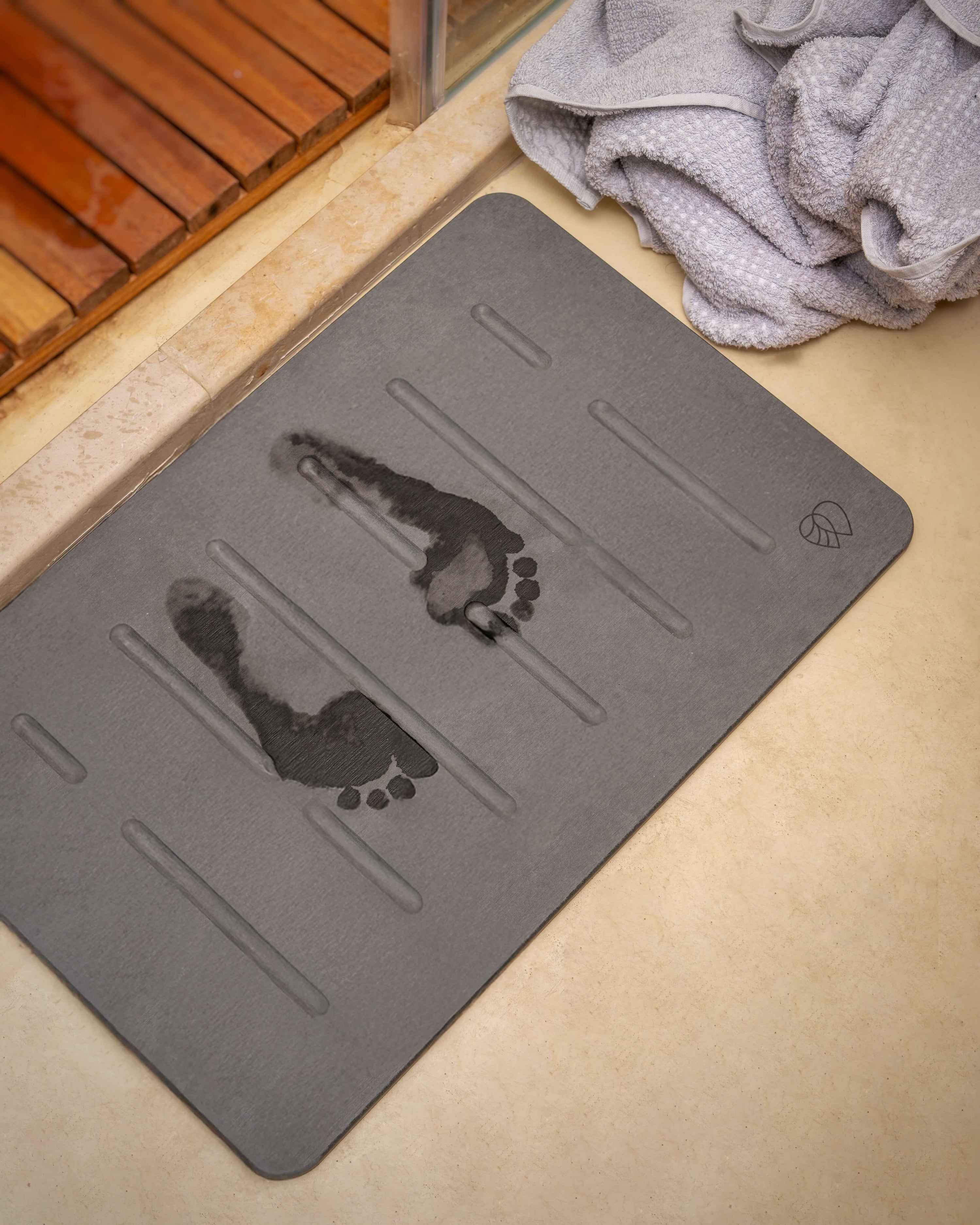 Stone Bath Mat | Rainfall